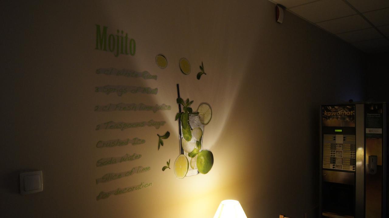 Hostel Przed Świtem Gorzów Wielkopolski Buitenkant foto